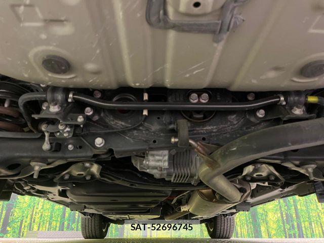 Toyota HARRIER HYBRID 2018-04 7357994-18