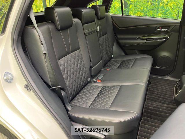 Toyota HARRIER HYBRID 2018-04 7357994-8