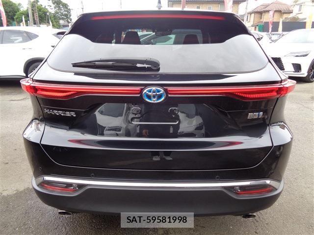 Toyota HARRIER HYBRID 2023-09 7357981-6