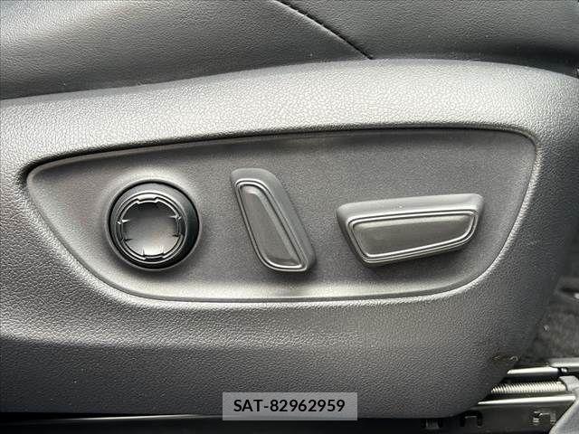 Toyota HARRIER HYBRID 2021-03 7357996-23
