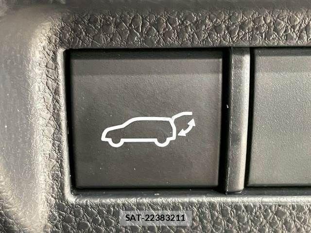 Toyota HARRIER HYBRID 2023-08 7357977-8