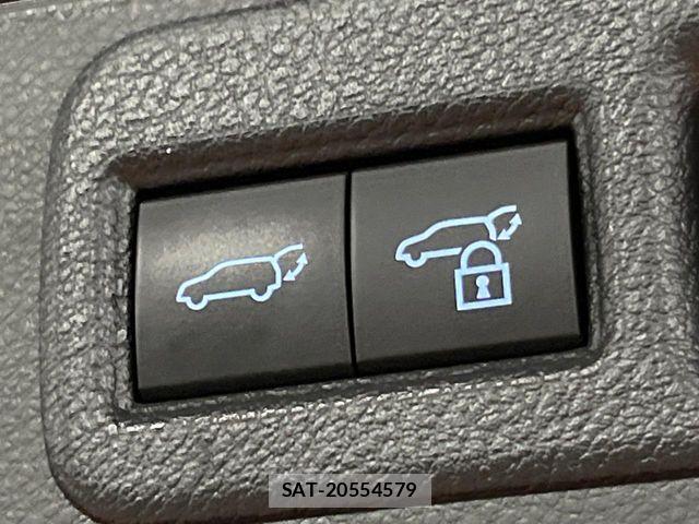 Toyota HARRIER HYBRID 2022-01 7392304-9
