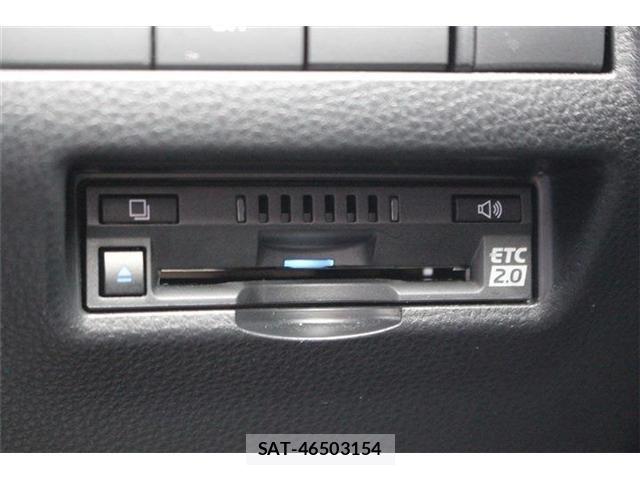 Toyota HARRIER HYBRID 2021-03 7390940-4