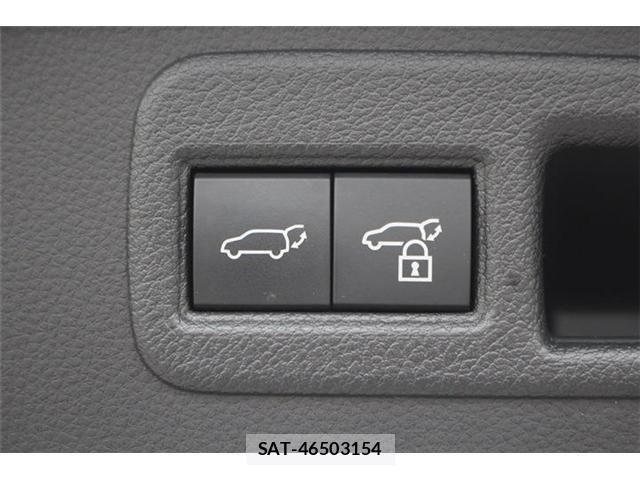 Toyota HARRIER HYBRID 2021-03 7390940-6