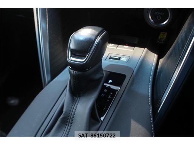 Toyota HARRIER HYBRID 2023-11 7454633-26
