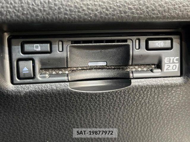 Toyota HARRIER HYBRID 2023-03 7454638-8