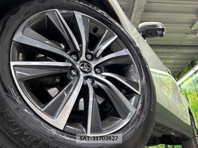 Toyota HARRIER HYBRID 2021-10 7454639-12