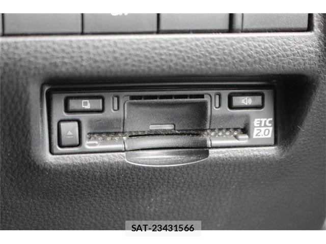 Toyota HARRIER HYBRID 2023-10 7454642-3