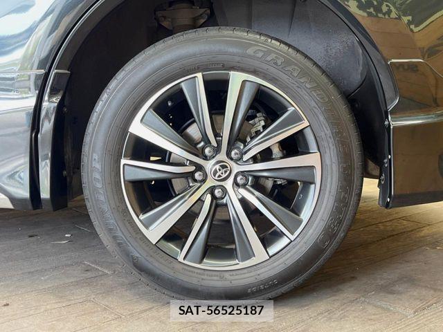 Toyota HARRIER HYBRID 2023-04 7500797-13
