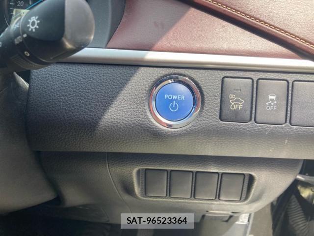 Toyota HARRIER HYBRID 2014-05 7500816-17