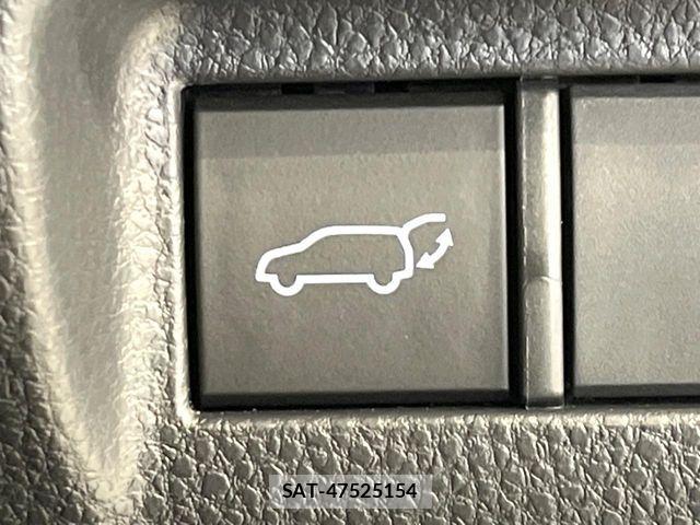 Toyota HARRIER HYBRID 2021-11 7500807-4