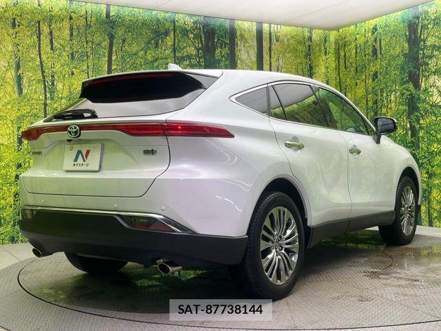 Toyota HARRIER HYBRID 2023-11 7500789-16