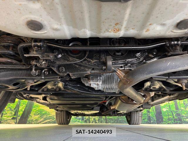 Toyota HARRIER HYBRID 2015-11 7562205-18