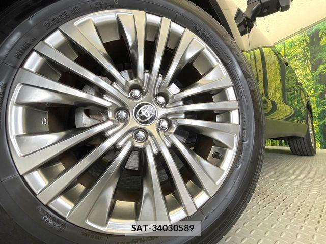 Toyota HARRIER HYBRID 2021-07 7562199-12