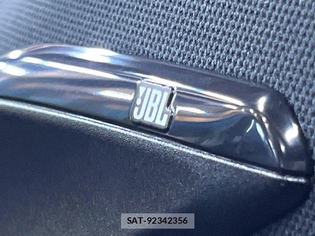 Toyota HARRIER HYBRID 2025-04 7562189-3