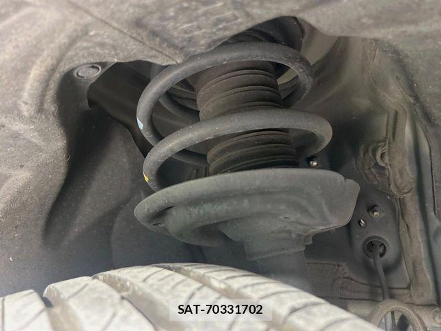 Toyota HARRIER HYBRID 2021-03 7562200-19