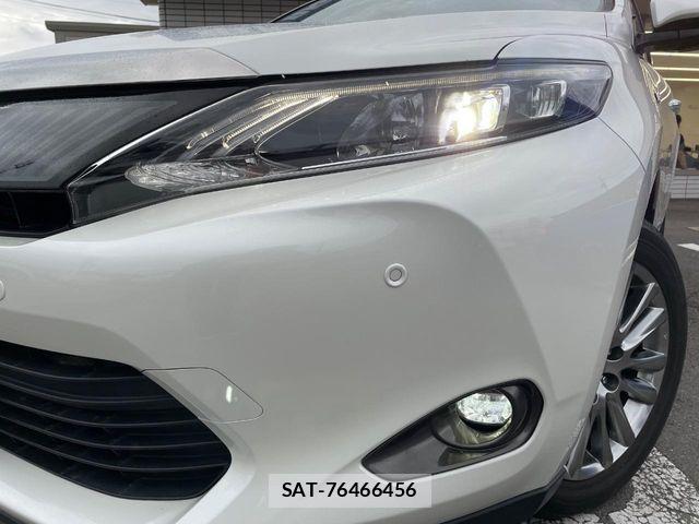 Toyota HARRIER HYBRID 2017-03 7616888-11