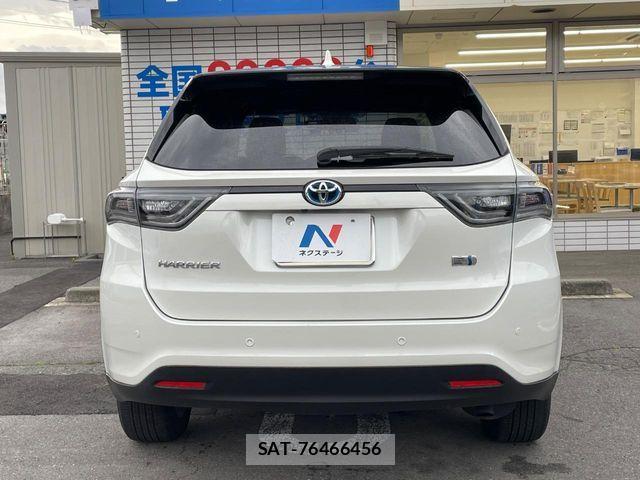 Toyota HARRIER HYBRID 2017-03 7616888-14