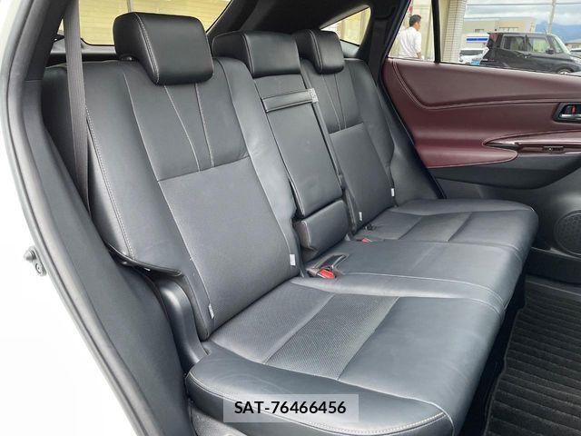 Toyota HARRIER HYBRID 2017-03 7616888-8