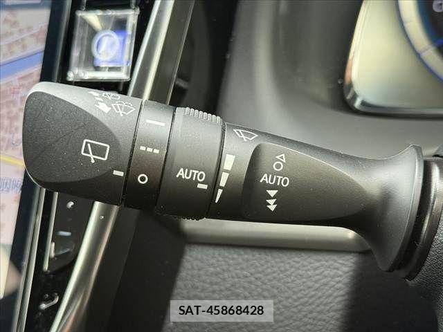 Toyota HARRIER HYBRID 2018-08 7616890-27