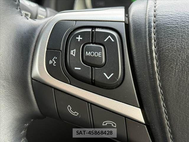 Toyota HARRIER HYBRID 2018-08 7616890-29