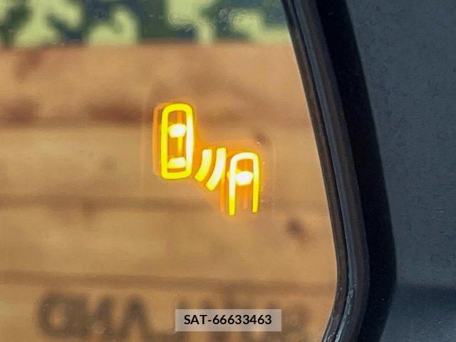 Toyota HARRIER HYBRID 2023-09 7616863-8