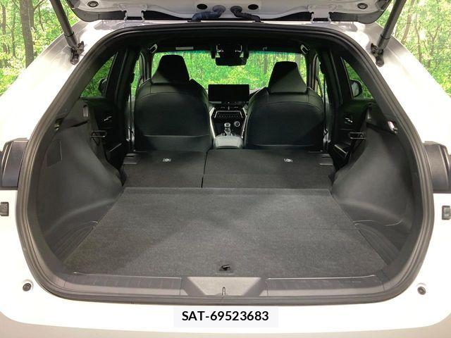 Toyota HARRIER HYBRID 2023-11 7616865-9