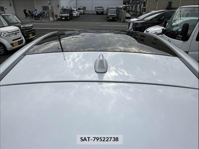Toyota HARRIER HYBRID 2023-08 7616855-10