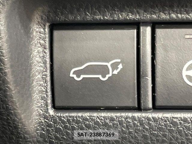 Toyota HARRIER HYBRID 2021-01 7616867-7