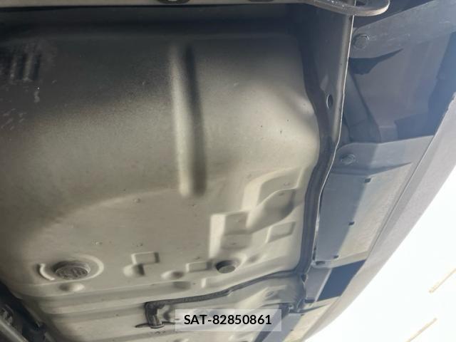 Toyota HARRIER HYBRID 2017-10 7616889-9