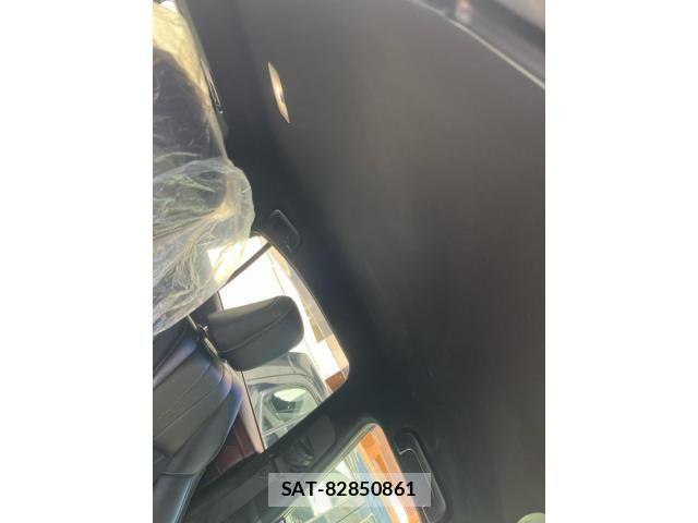 Toyota HARRIER HYBRID 2017-10 7616889-12