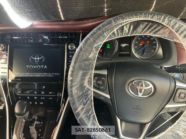 Toyota HARRIER HYBRID 2017-10 7616889-14