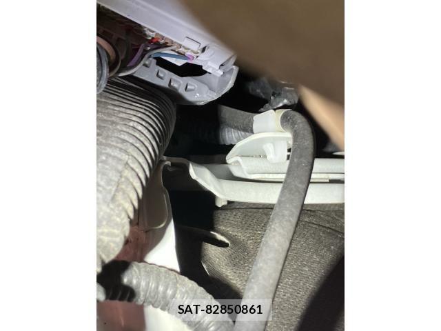 Toyota HARRIER HYBRID 2017-10 7616889-24