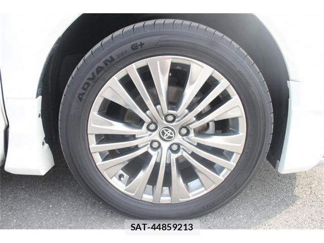 Toyota HARRIER HYBRID 2021-09 7616885-24
