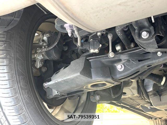 Toyota HARRIER HYBRID 2023-04 7616876-19
