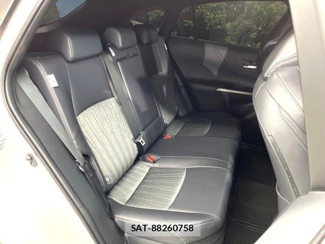 Toyota HARRIER HYBRID 2026-02 7616852-8