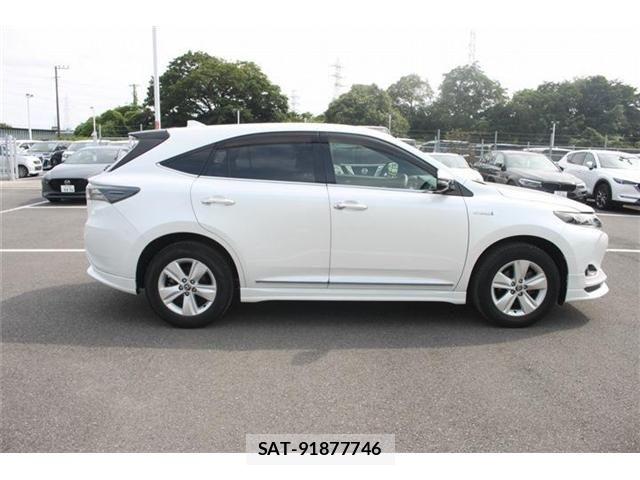 Toyota HARRIER HYBRID 2014-02 7616899-19