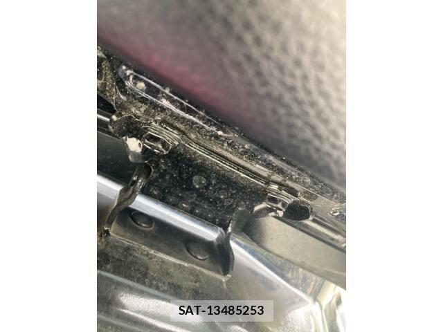 Toyota HARRIER HYBRID 2016-07 7616897-14