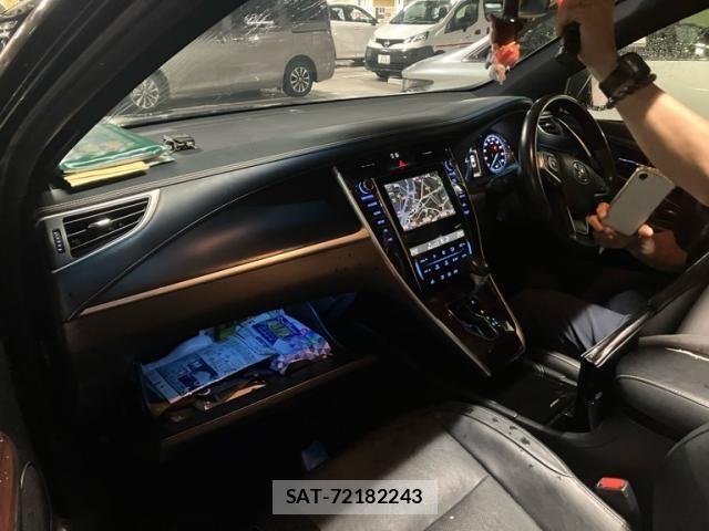 Toyota HARRIER HYBRID 2015-07 7616900-13