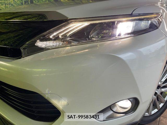 Toyota HARRIER HYBRID 2018-04 7616886-13