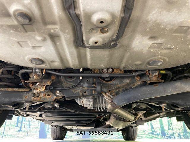 Toyota HARRIER HYBRID 2018-04 7616886-19