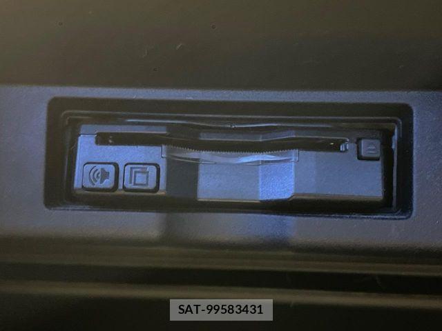 Toyota HARRIER HYBRID 2018-04 7616886-5