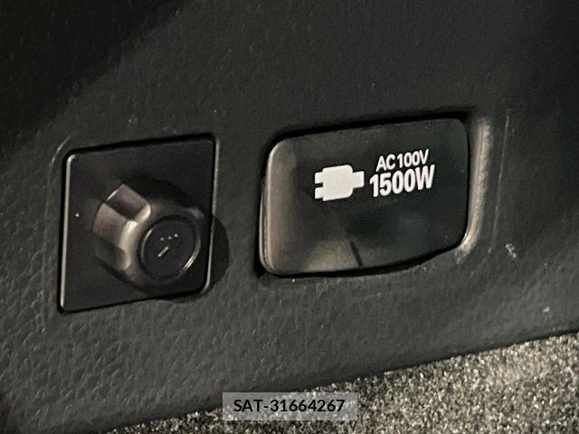 Toyota HARRIER HYBRID 2015-04 7616887-7