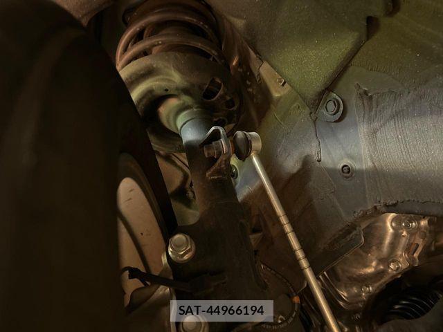 Toyota HARRIER HYBRID 2024-03 7616851-19