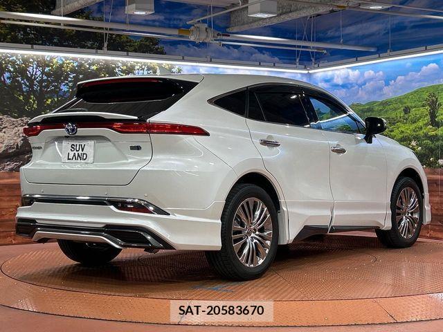 Toyota HARRIER HYBRID 2023-03 7616850-16