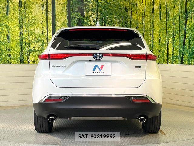 Toyota HARRIER HYBRID 2023-02 7616868-16