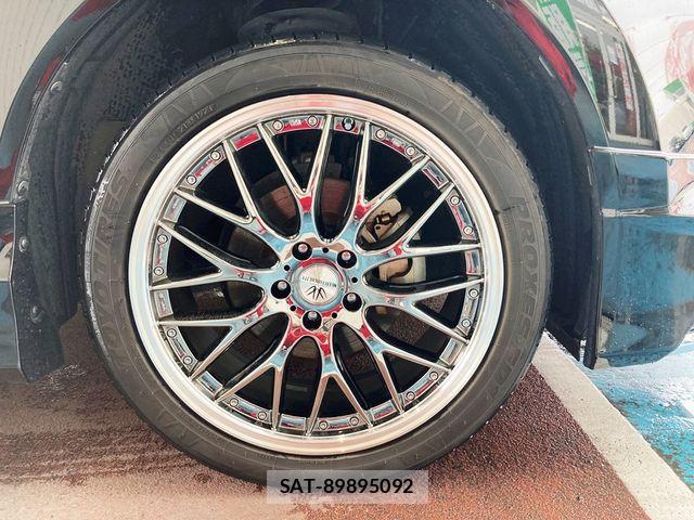 Toyota HARRIER HYBRID 2020-08 7616881-17