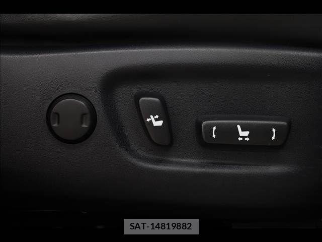 Toyota HARRIER HYBRID 2015-02 7616891-15