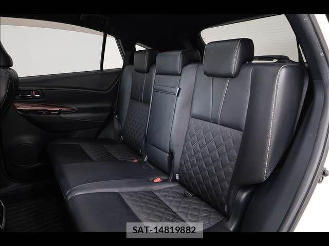 Toyota HARRIER HYBRID 2015-02 7616891-18