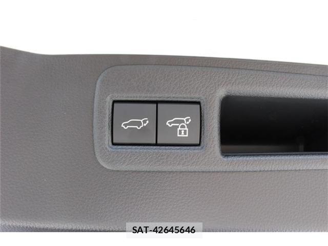 Toyota HARRIER HYBRID 2025-03 7616849-10